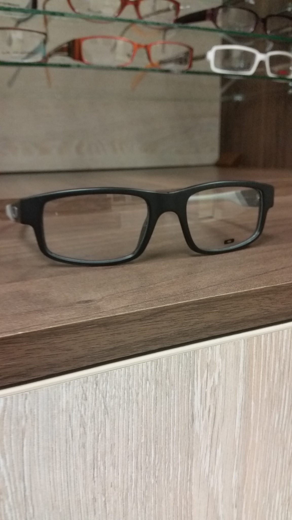 Stylish frames for the family